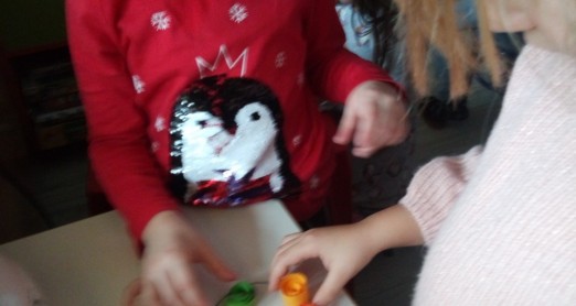 IZRADA UKRASA UZ ZABAVU 